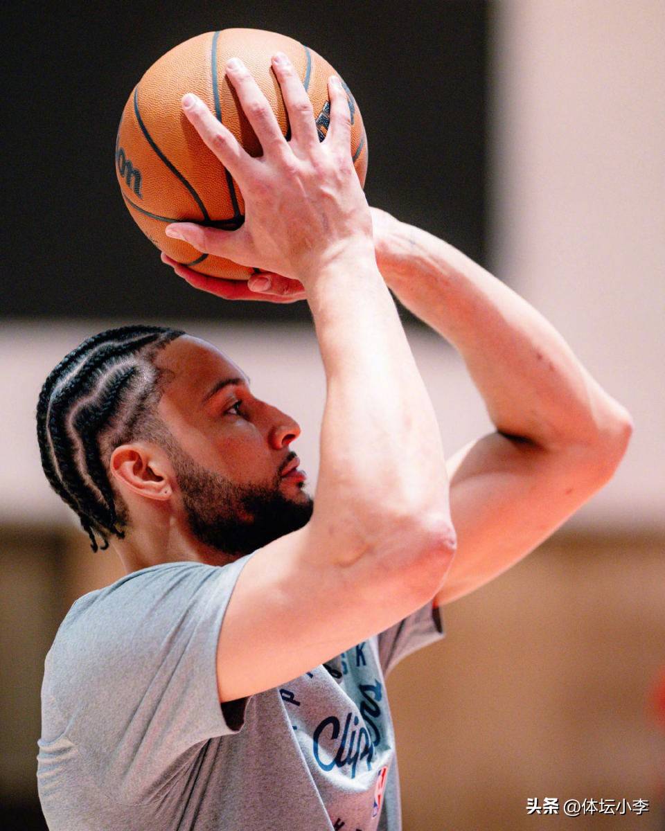 关于快船不断突破！，Scout连续二十场比赛得分超过锐不可当全场沸腾不已的信息-九游app下载