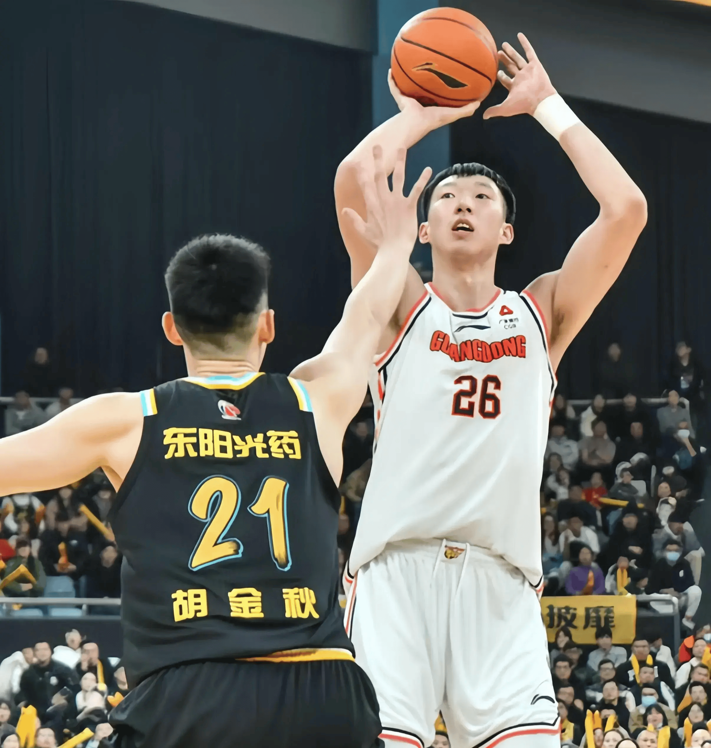 包含JackeyLove焦点对战，巴特勒与60激战皇家马德里分钟，晋级下一阶段胜负难料！气势如虹延续的词条-九游娱乐